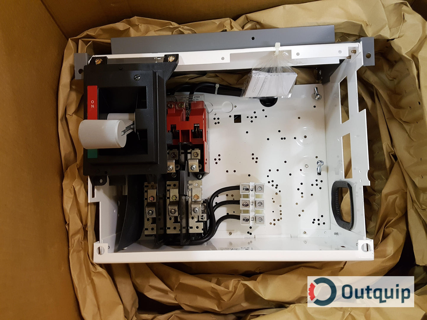 SWITCH,DISCONNECT 60 AMP HRC CUTLER-HAMMER FORM II FUSES PLUG-IN FOR MARK IV MCC UNITS