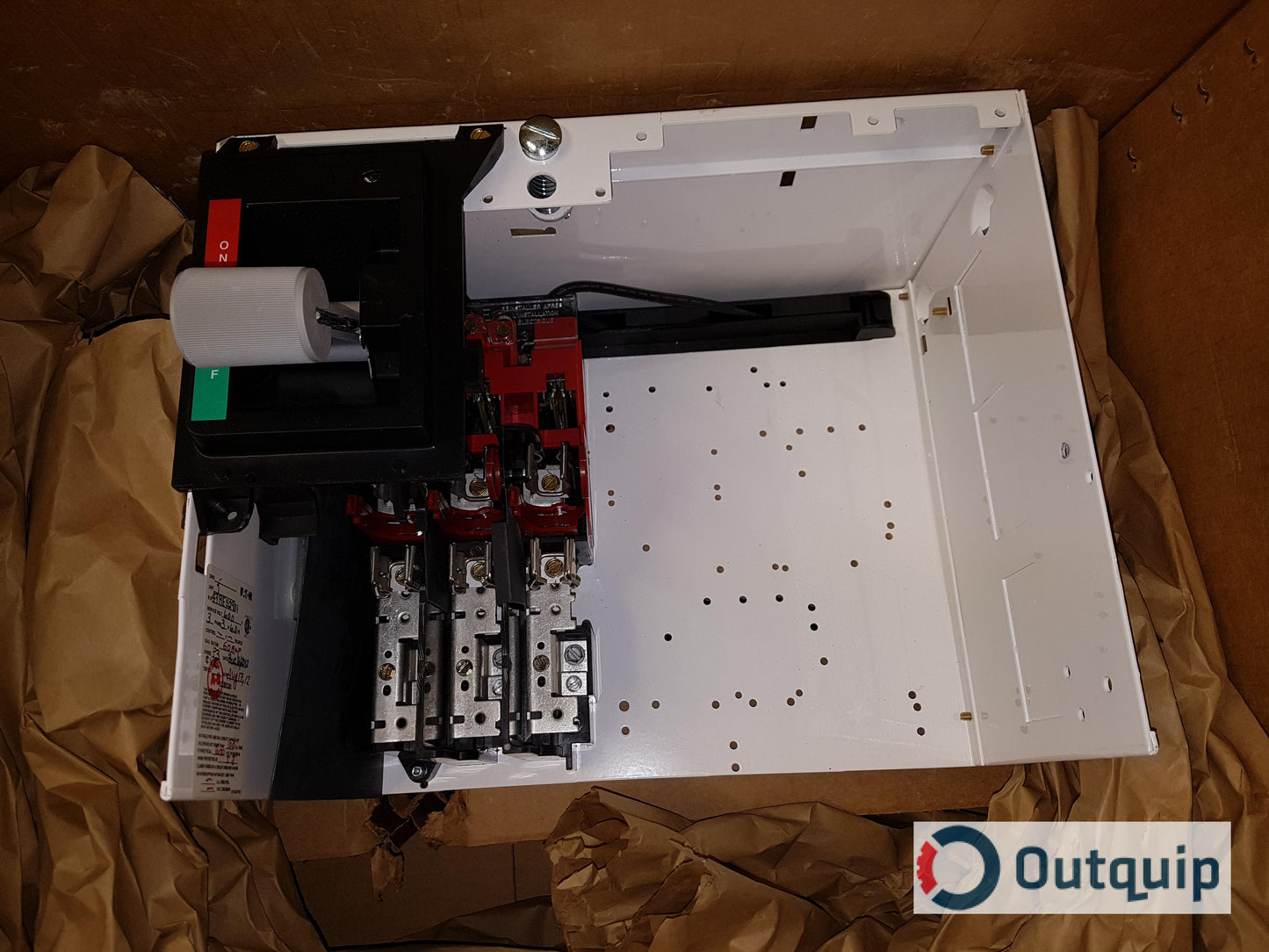 SWITCH,FUSIBLE DISCONNECT 60 AMP CUTLER-HAMMER FREEDOM SERIES 2100 PART #SFH6012-A