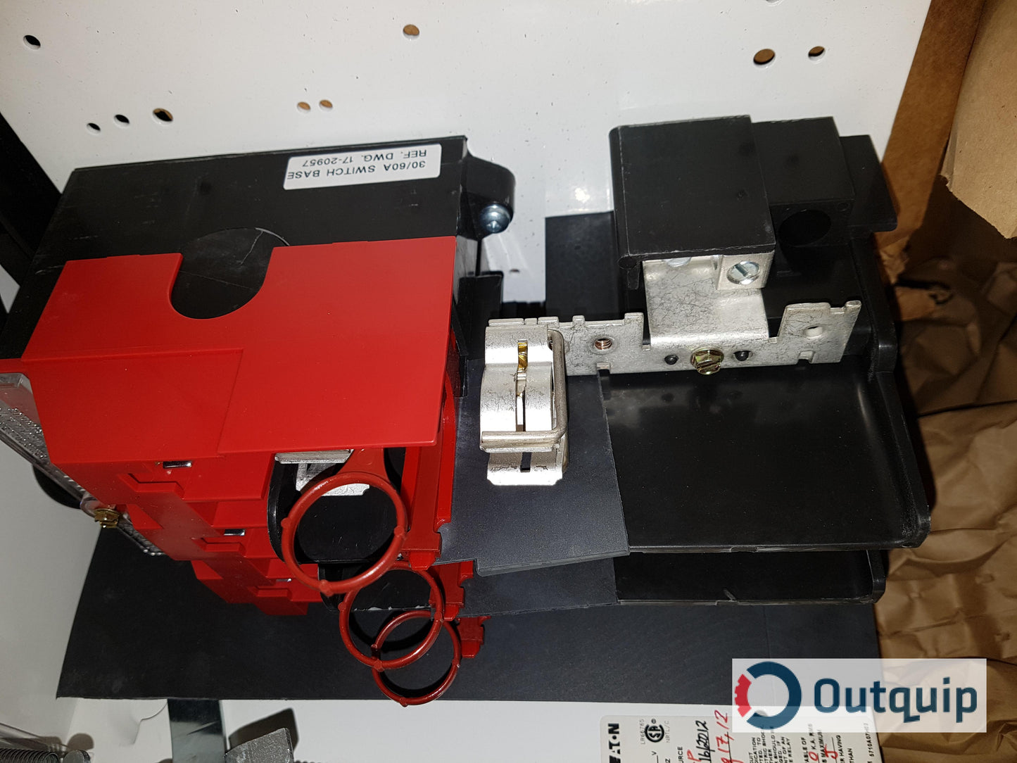 SWITCH,FUSIBLE DISCONNECT 60 AMP CUTLER-HAMMER FREEDOM SERIES 2100 PART #SFH6012-A
