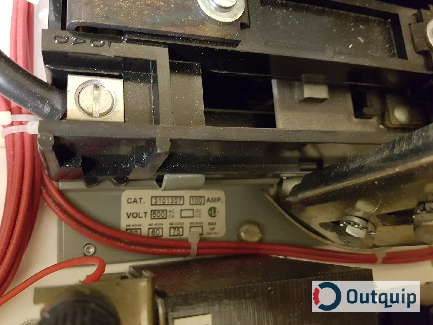 STARTER CGE FUSIBLE DISCONNECT SIZE 3 #CR108ME3D6-D-21-B3EJ5 WITH CONTROL TRANSFORMER