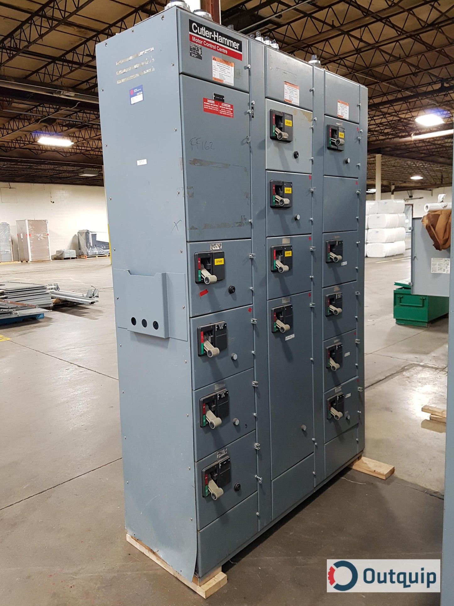 Cutler-Hammer Series 2100 Control Centre