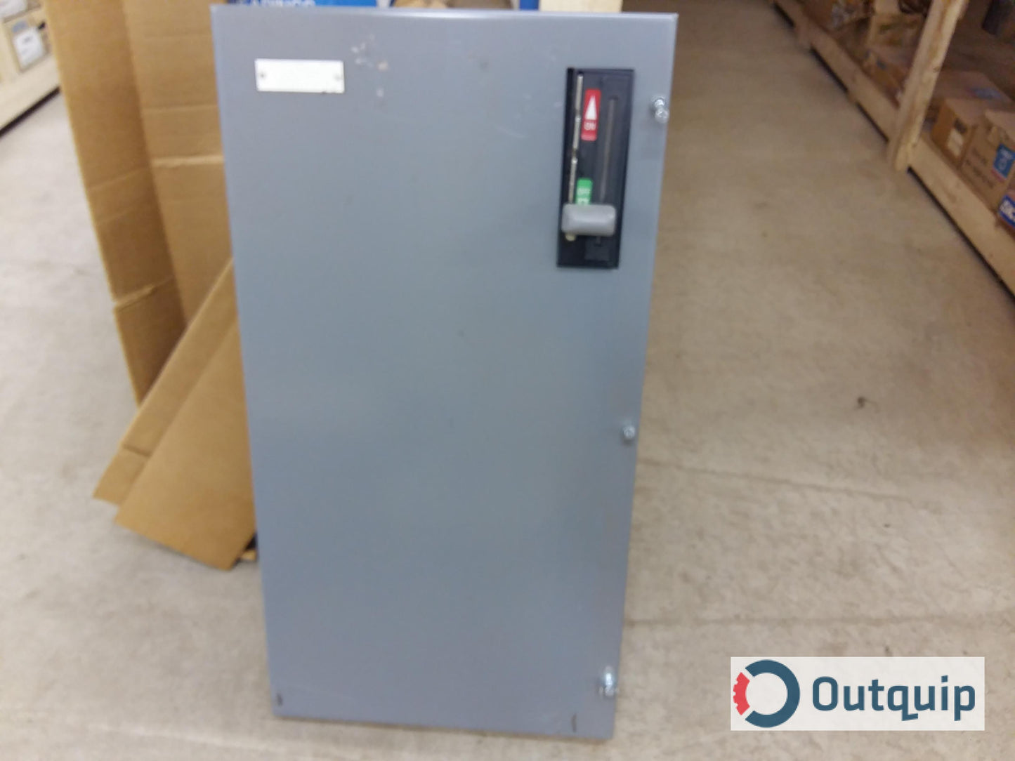 200Amp Disconnect Switch Cutler-Hammer
C/W FORM II CLASS C FUSE CLIPS, DOOR & HARDWARE FOR Cutler-Hammer