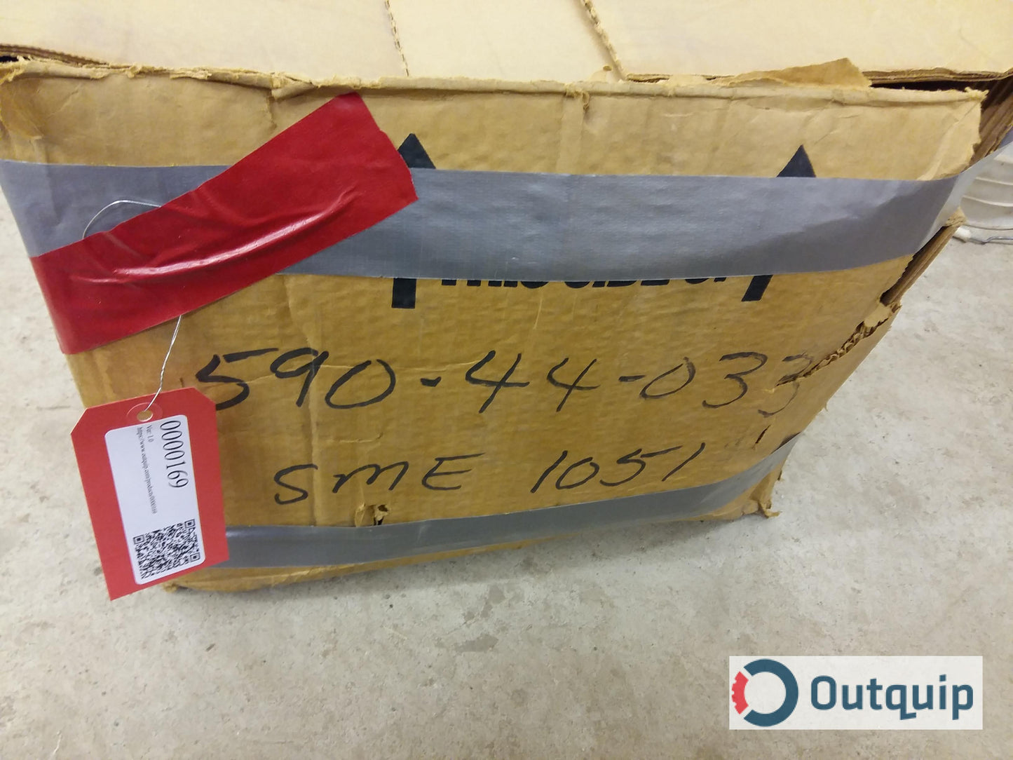 200Amp Disconnect Switch Cutler-Hammer
C/W FORM II CLASS C FUSE CLIPS, DOOR & HARDWARE FOR Cutler-Hammer