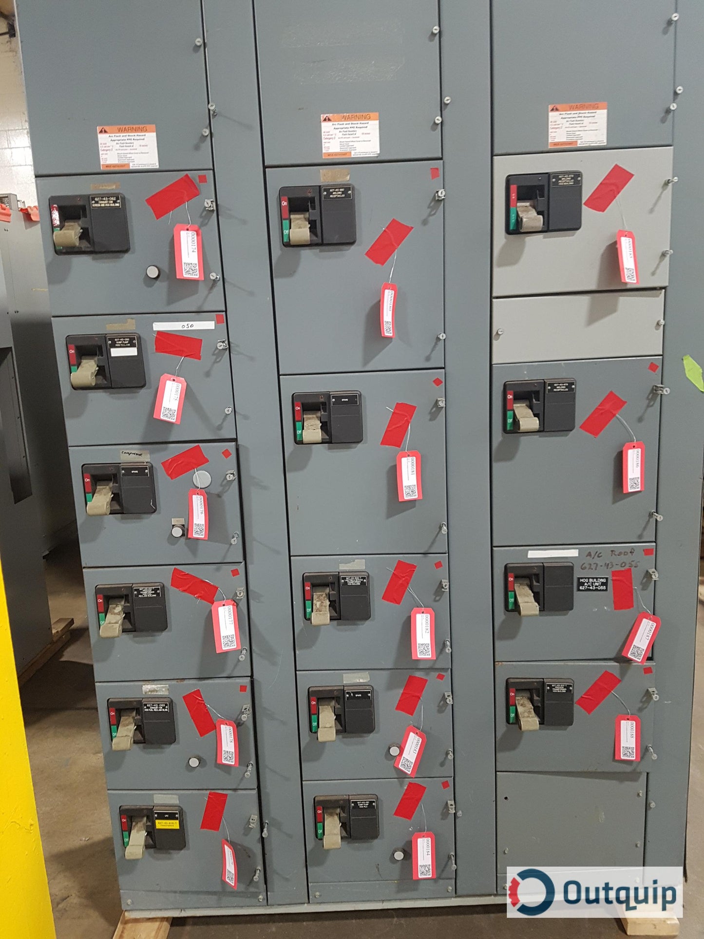 Cutler-Hammer Series 2100 Control Centre