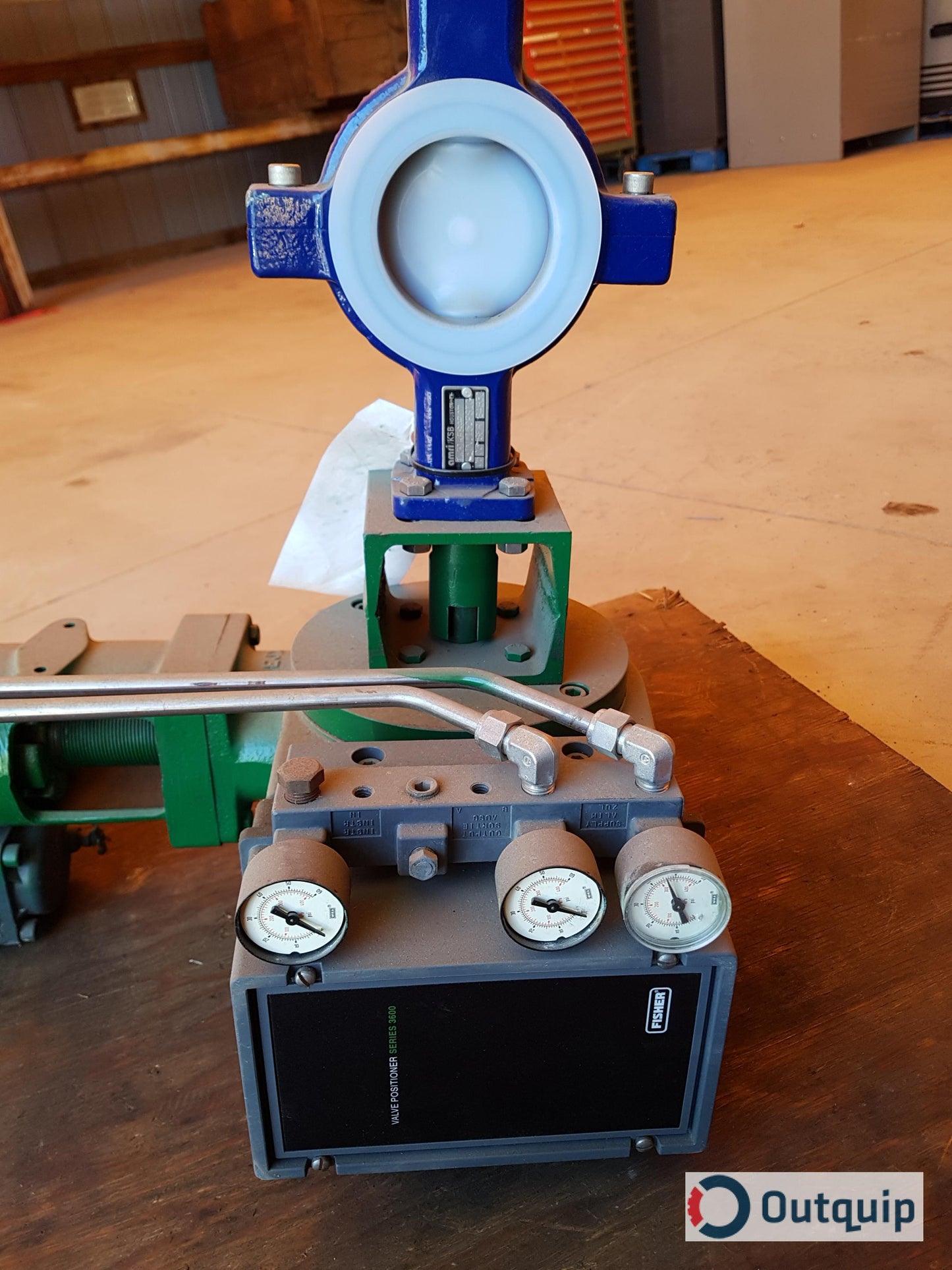 VALVE,BUTTERFLY 3" FISHER AMRI ACRIS IW-31K/S9 TEFLON LINED C/W SIZE 40 1052 ACTUATOR &