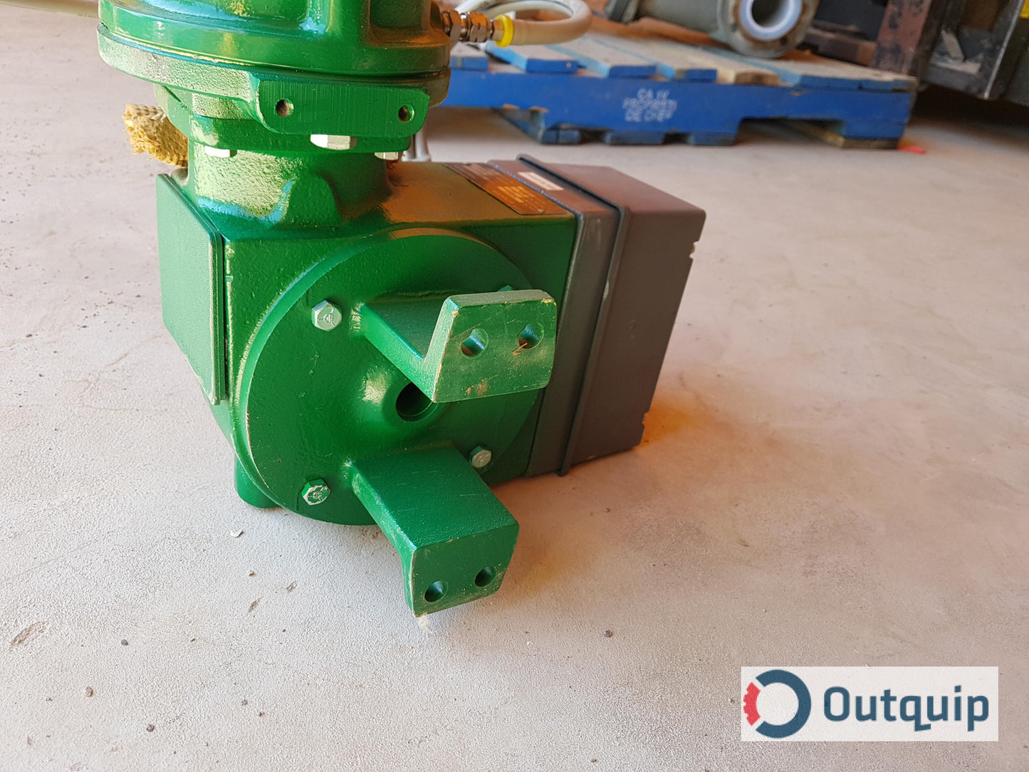 Fisher Actuator:
Type: 1061
Size: 30
