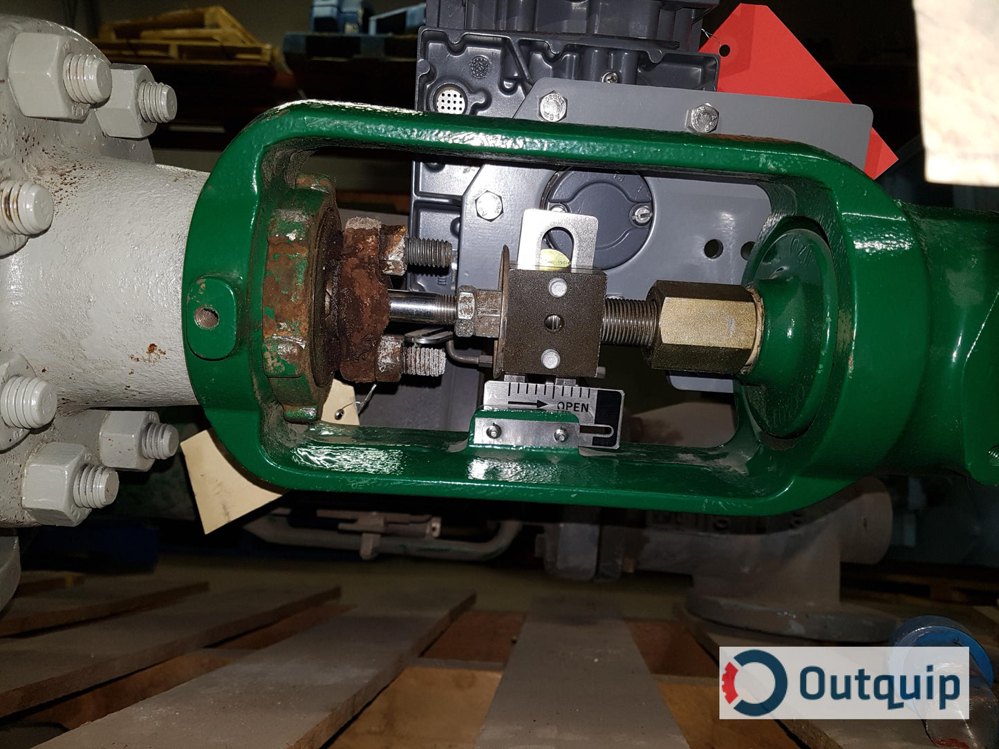 VALVE,FISHER 2" MODEL #RSS-667 -3582G-67AFR (REPAIRABLE - R. WESTOVER) *FOR CLO2