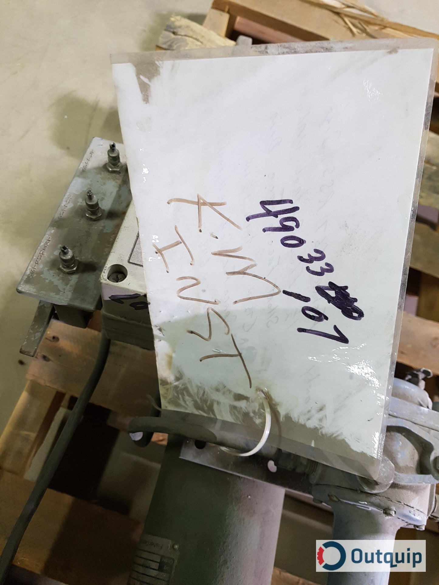 VALVE,FISHER 667 RSS 1-1/2" FACE TO FACE DIN 7.88" TRIM 1-1/2" SPARE (REPAIRABLE)
