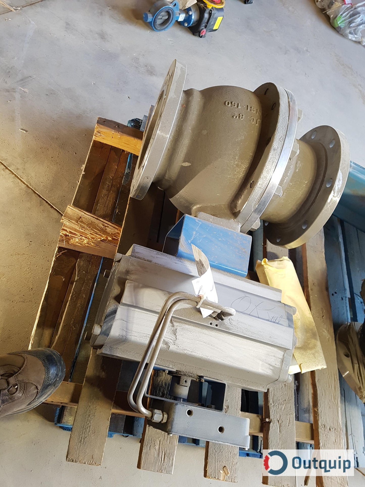 VALVE,BALL 8" FIG #825A435K 18" FACE TO FACE FLANGED END CONNECTION 150# PRESSURE