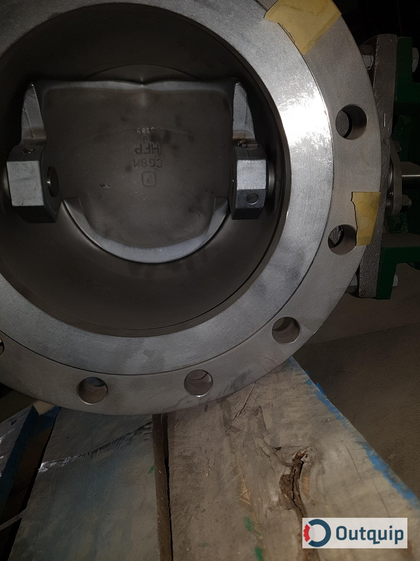 Fisher Actuator:
Type: 1061
Size:40
Fisher Body:
Size: 10"
Type: V150