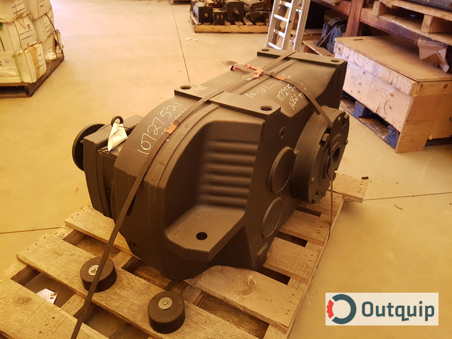 Sew-Eurodrive
RF97/A
Ratio: 14.62:1