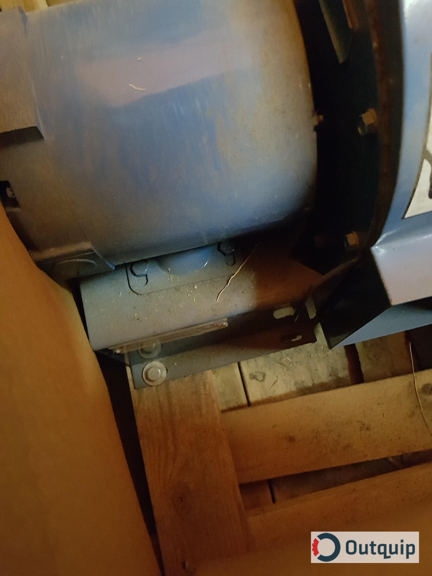Beloit - Exhaust fan with motor