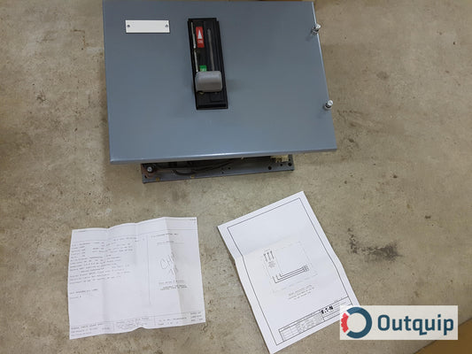 SWITCH,DISCONNECT 30 AMP C/W HRC FORM II CLASS C FUSE CLIPS DOOR &amp; HARDWARE FOR CUTLER-HAMMER