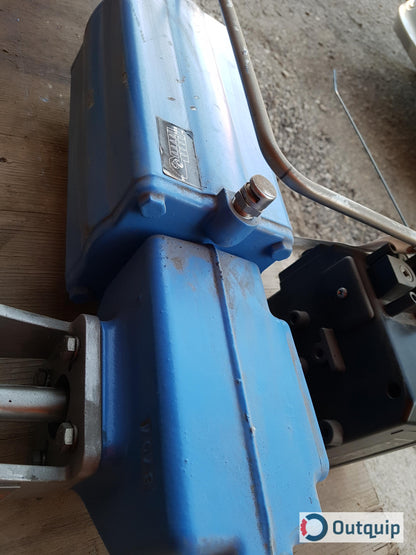 VALVE,BALL 1-1/2&quot; KAMYR ANSI CLASS 300 FLANGES 316SS SPRING TO CLOSE AIR TO OPEN MODEL