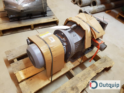 Sew-Eurodrive
Gear Motor
Type: K97DV112M6
Ratio: 123.93:1